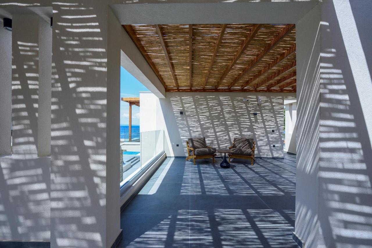 Amyntas Seafront Hotel نيوس مارماراس المظهر الخارجي الصورة