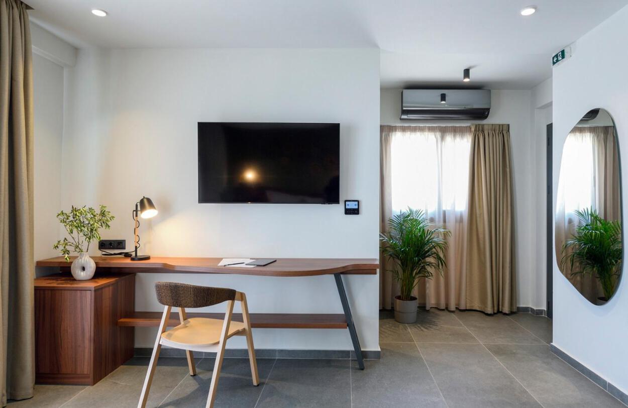 Amyntas Seafront Hotel نيوس مارماراس المظهر الخارجي الصورة