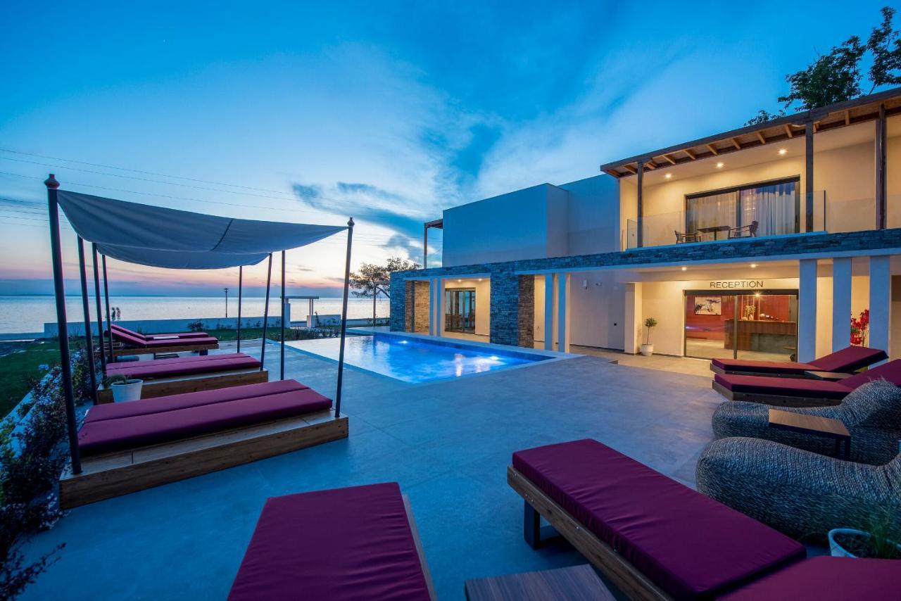 Amyntas Seafront Hotel نيوس مارماراس المظهر الخارجي الصورة