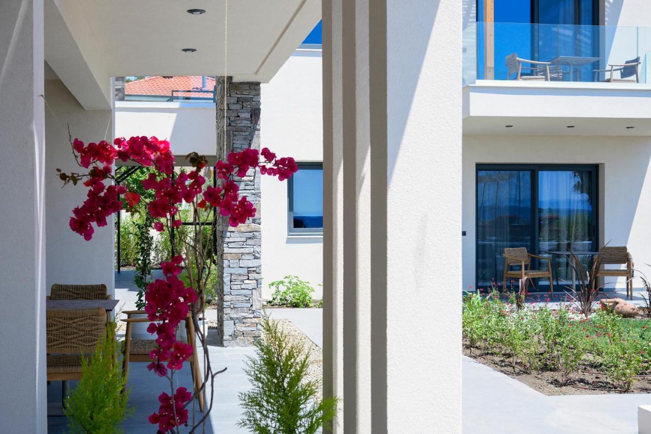 Amyntas Seafront Hotel نيوس مارماراس المظهر الخارجي الصورة